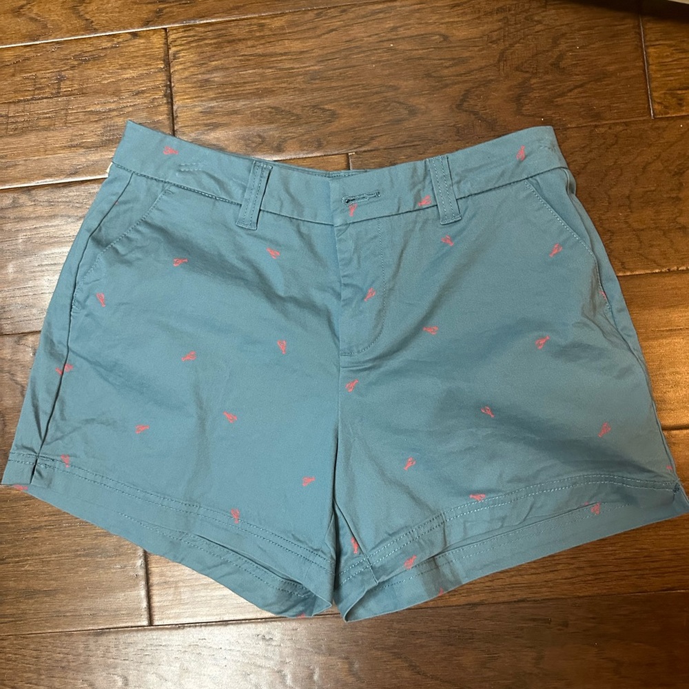 Women’s size 6 Magellan shorts